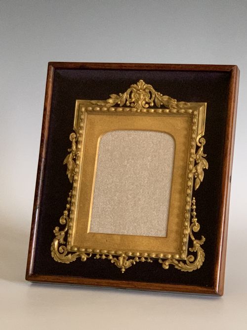 PAIR OF VICTORIAN ORMOLU ROSEWOOD VICTORIAN EASEL FRAMES - ADDITIONAL PHOTO 3