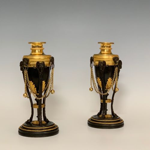 FRENCH ORMOLU BRONZE CASSOLETTES IN THE LOUIS XVI STYLE - ADDITIONAL PHOTO 2