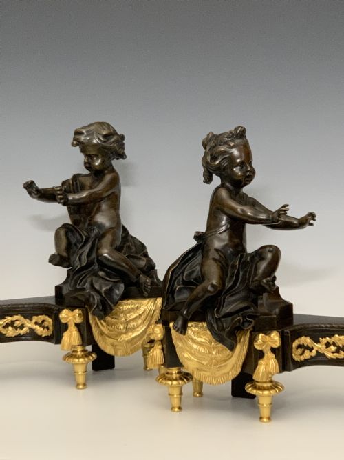 FINE FRENCH BRONZE ORMOLU CHENETS - ADDITIONAL PHOTO 7