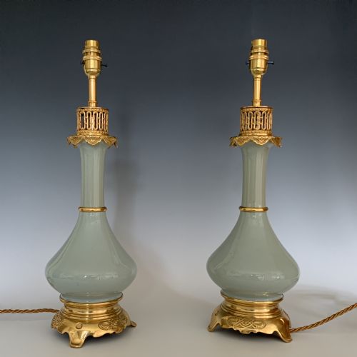 PAIR OF ORMOLU MOUNTED CELADON TABLE LAMPS - ADDITIONAL PHOTO 1