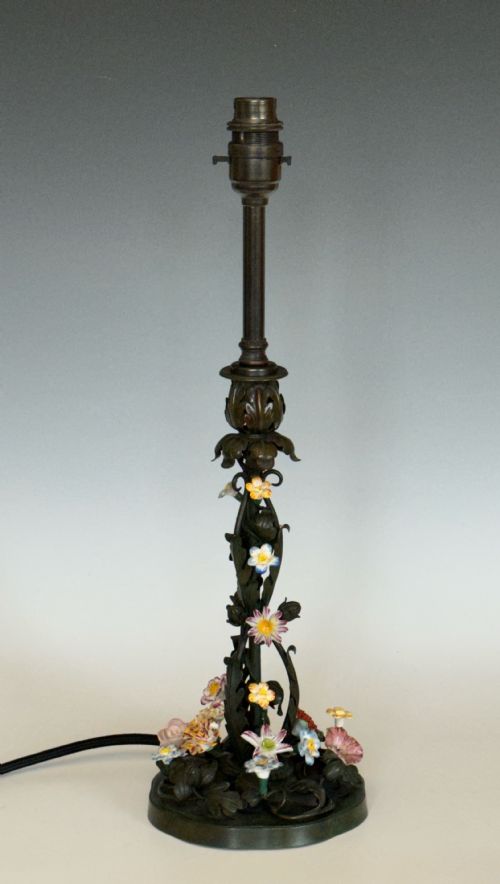 PAIR OF PORCELAIN MOUNTED BRONZE TABLE LAMPS - ADDITIONAL PHOTO 4