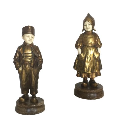 pair of bronze dutch figures by joseph daste - CATEGORY: ANTIQUE SCULPTURES - DATED 1910