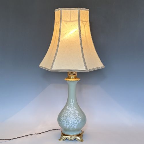 FRENCH ORMOLU MOUNTED CELADON PORCELAIN TABLE LAMP - ADDITIONAL PHOTO 2