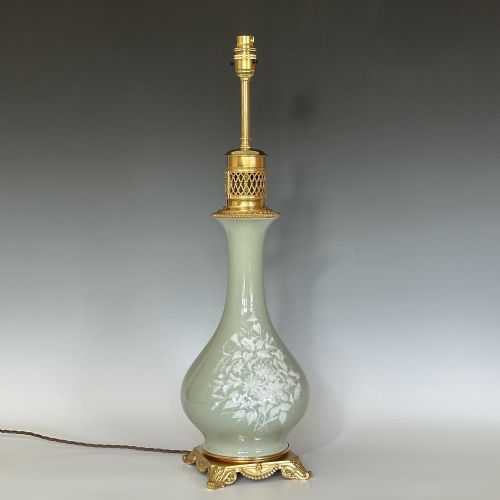 FRENCH ORMOLU MOUNTED CELADON PORCELAIN TABLE LAMP - ADDITIONAL PHOTO 3