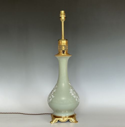 FRENCH ORMOLU MOUNTED CELADON PORCELAIN TABLE LAMP - ADDITIONAL PHOTO 6
