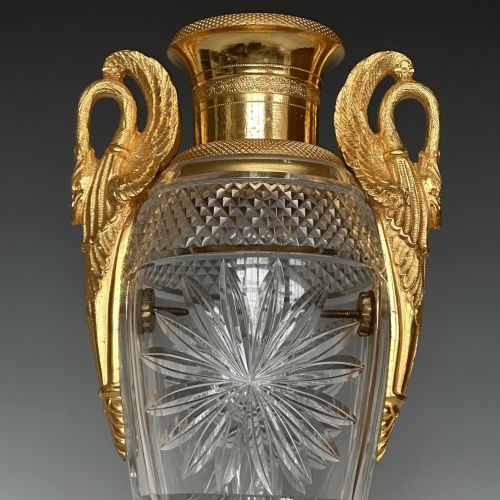FRENCH EMPIRE ORMOLU MOUNTED GLASS VASE - ADDITIONAL PHOTO 7