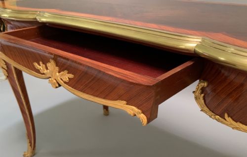 FRANCOIS LINKE KINGWOOD ROSEWOOD ORMOLU MOUNTED CENTRE TABLE - ADDITIONAL PHOTO 3
