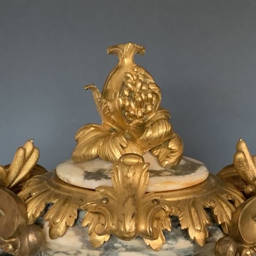 FINE PAIR LOUIS XV STYLE 19TH CENTURY MARBLE GILT BRONZE MOUNTED URNS - ADDITIONAL PHOTO 3