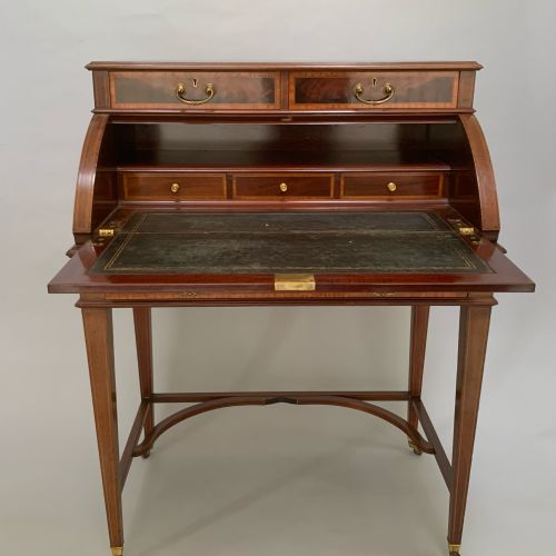 LATE VICTORIAN MAHOGANY BUREAU PROBABLY MAPLES CO - ADDITIONAL PHOTO 1