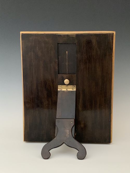 BOIN TABURET ORMOLU PHOTOGRAPH FRAME - ADDITIONAL PHOTO 1