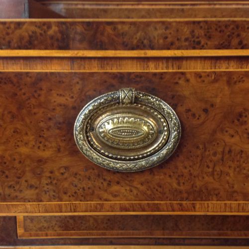 HEPPLEWHITE PERIOD FIGURED YEW WOOD CYLINDER BUREAU - ADDITIONAL PHOTO 3