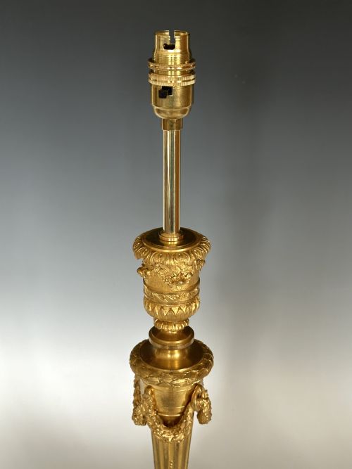 LOUIS XV STYLE ORMOLU TABLE LAMP - ADDITIONAL PHOTO 4