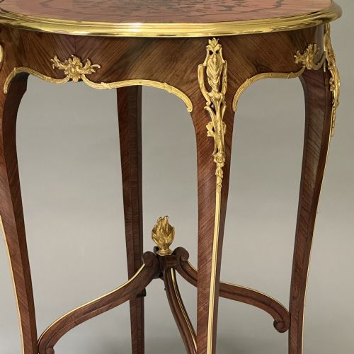 FINE FRENCH ORMOLU MOUNTED KINGWOOD MARQUETRY TABLE - ADDITIONAL PHOTO 2