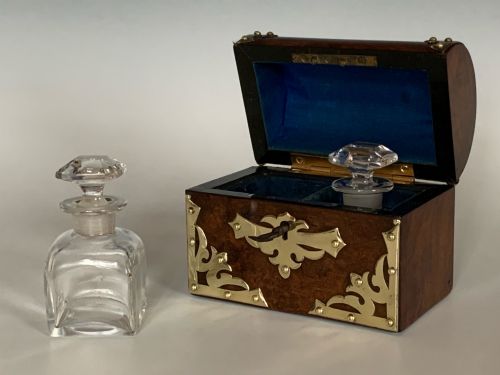 VICTORIAN WALNUT ORMOLU MOUNTED SCENT CASKET - ADDITIONAL PHOTO 4