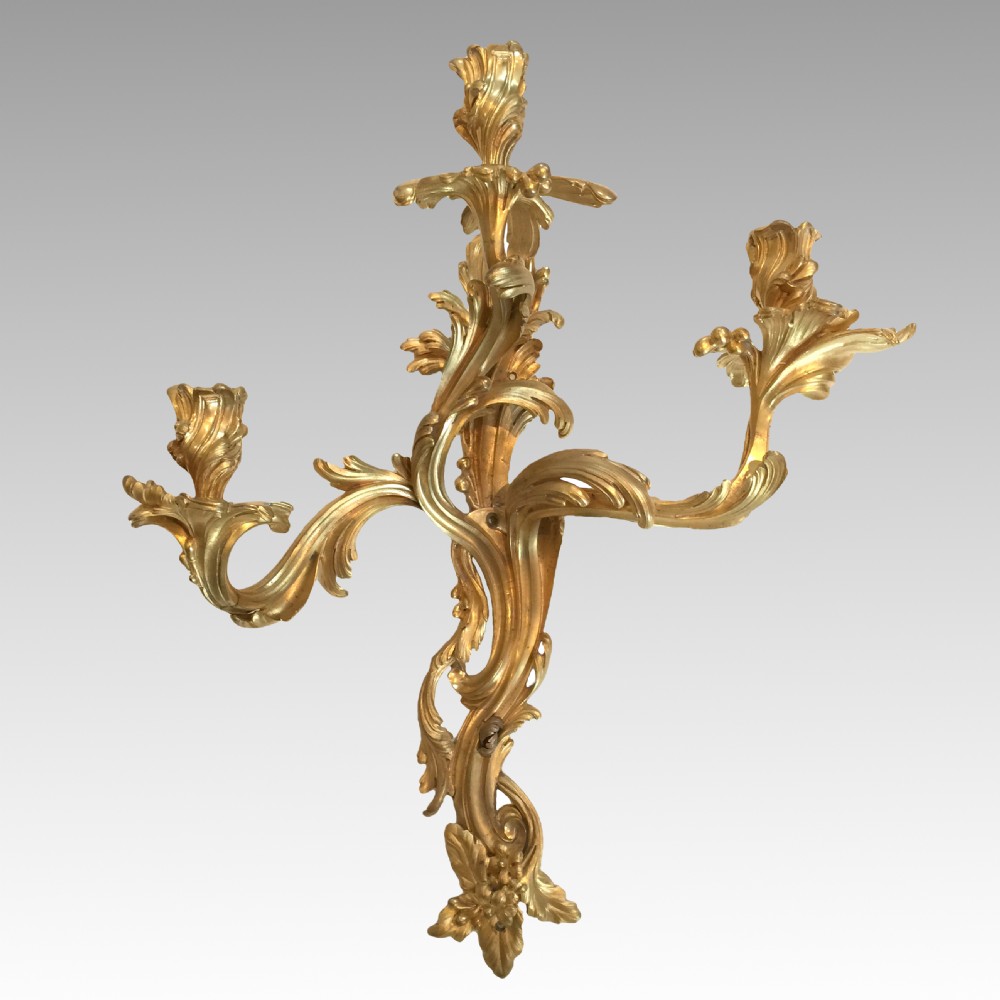 Antique French 19th Century Gilt Bronze Louis XV Style Wall Light Sconce