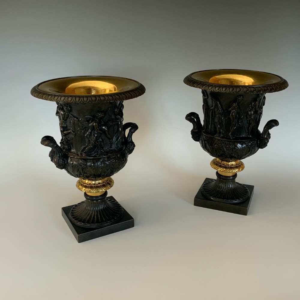 A Pair of Medici & Borghese Bronze Vases After the Antique in Grand Tour Style View VII