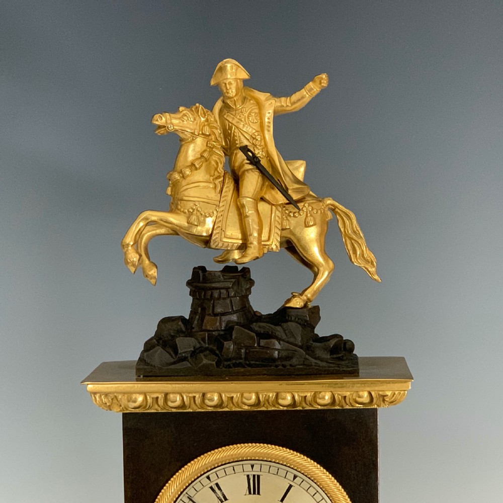 Antique French Mantel Timepiece Depicting Napoleon View III