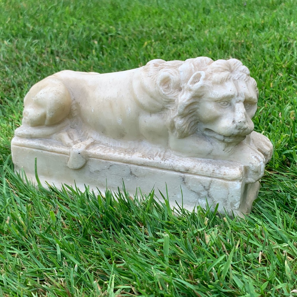 Italian 19th Century Carved Marble Lion after Canova View VII