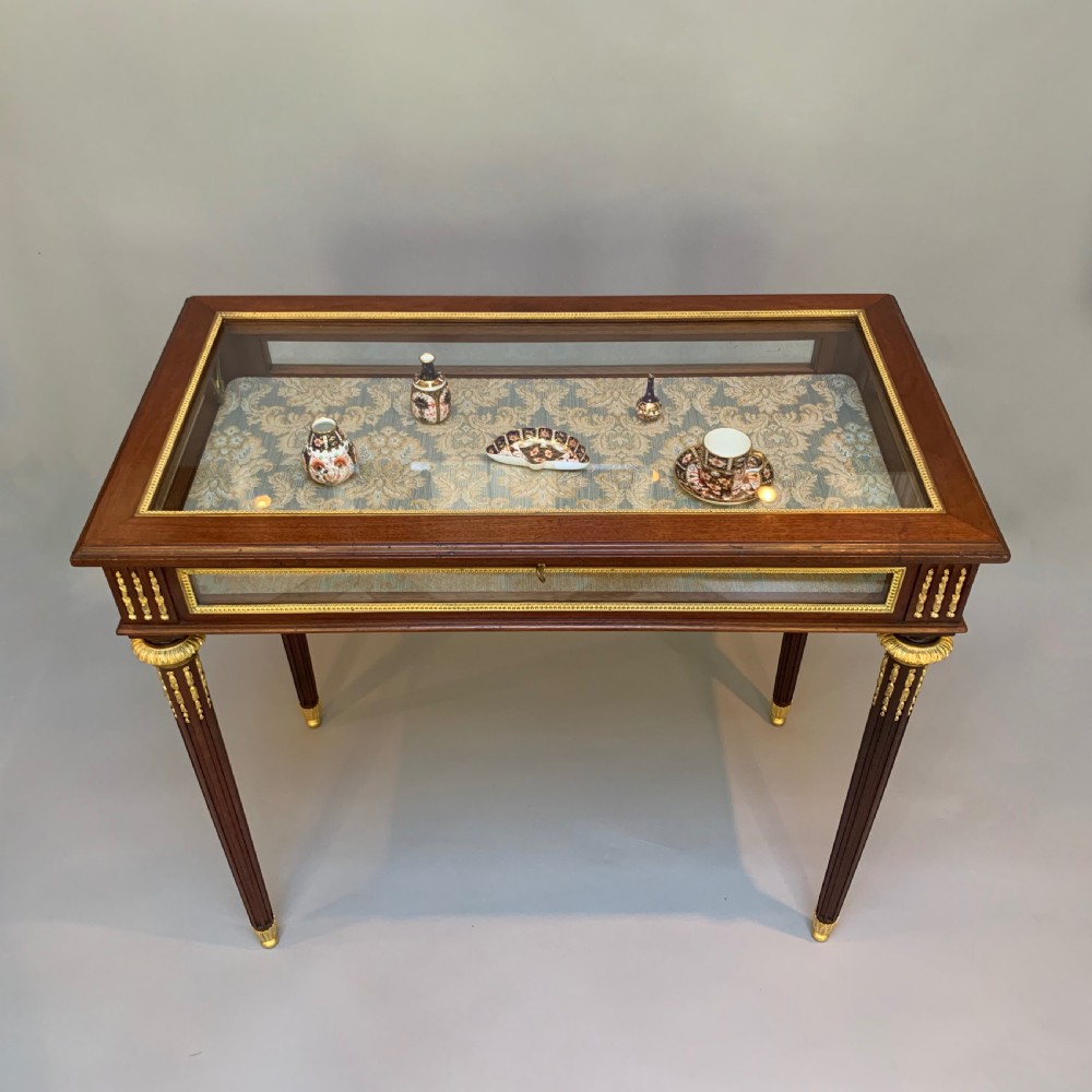 French Mahogany & Ormolu Mounted bijouterie Table Vitrine In Louis XVI Style View IV