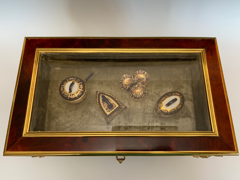 Antique Ormolu Tortoiseshell Casket Bijouterie after Andre Charles Boulle View IX