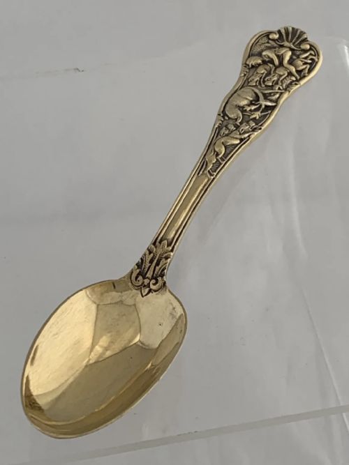 STERLING SILVER SPOON 1918 LONDON STAG HUNT PATTERN ANTIQUE CHRISTENING SPOON - ADDITIONAL PHOTO 8