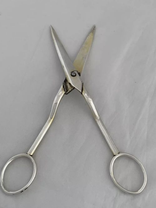 GEORGIAN STERLING SILVER GRAPE SCISSORS 1806 LONDON GRAPE SHEARS ANTIQUE SILVER - ADDITIONAL PHOTO 3