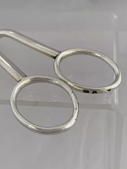 GEORGIAN STERLING SILVER GRAPE SCISSORS 1806 LONDON GRAPE SHEARS ANTIQUE SILVER - ADDITIONAL PHOTO 6