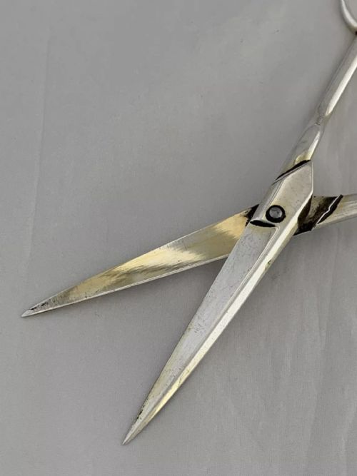 GEORGIAN STERLING SILVER GRAPE SCISSORS 1806 LONDON GRAPE SHEARS ANTIQUE SILVER - ADDITIONAL PHOTO 8