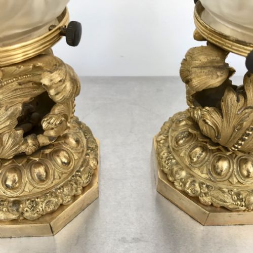 PAIR OF HIGH QUALITY FRENCH GILT BRONZE TABLE LAMPS - ADDITIONAL PHOTO 7