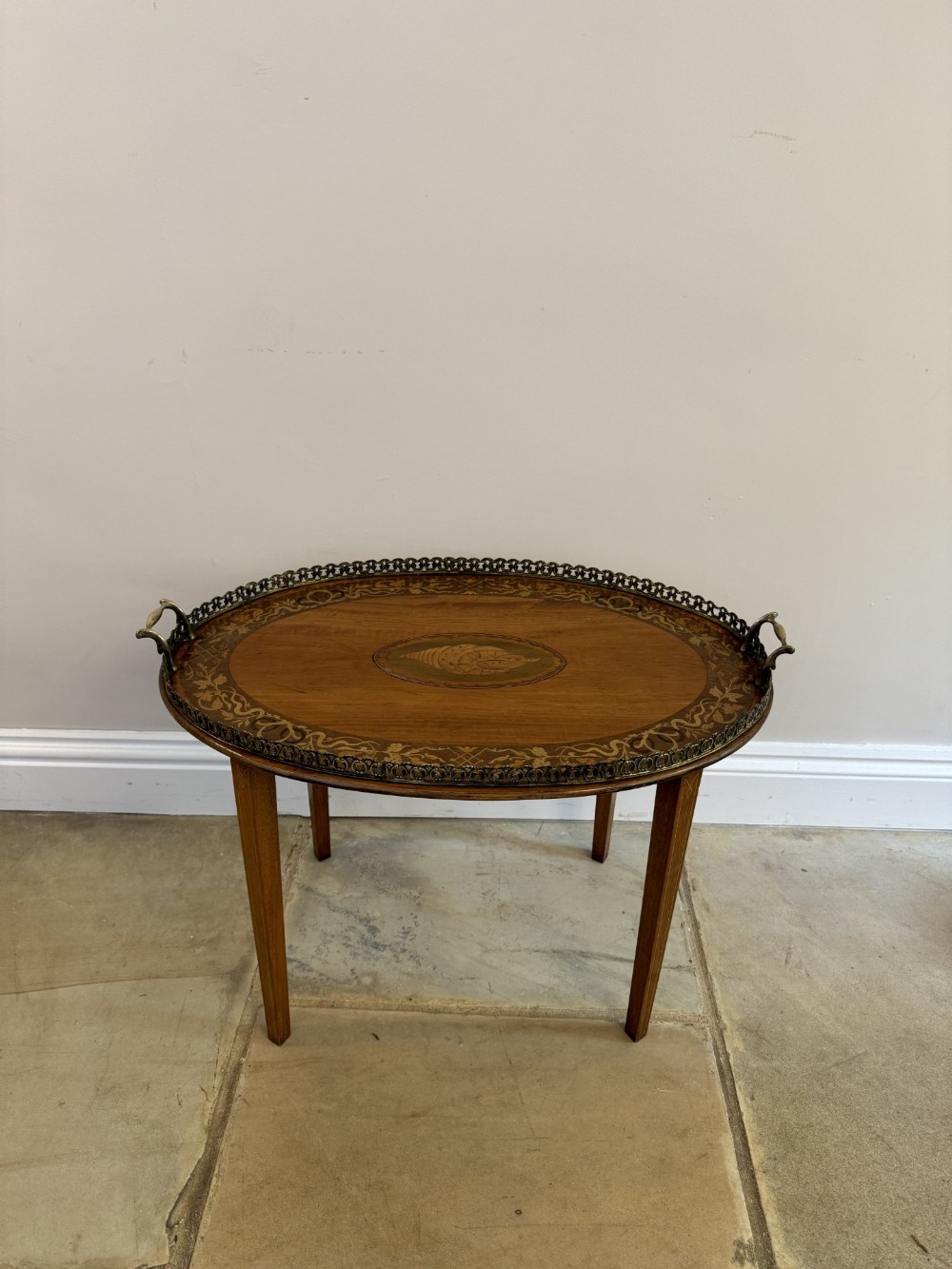 Wonderful quality antique Victorian mahogany inlaid tray table 