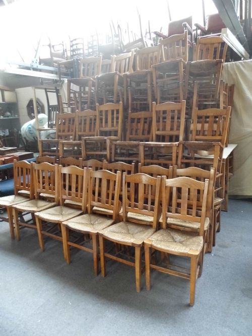 SET OF 48 CHAPEL CHAIRS - ADDITIONAL PHOTO 4