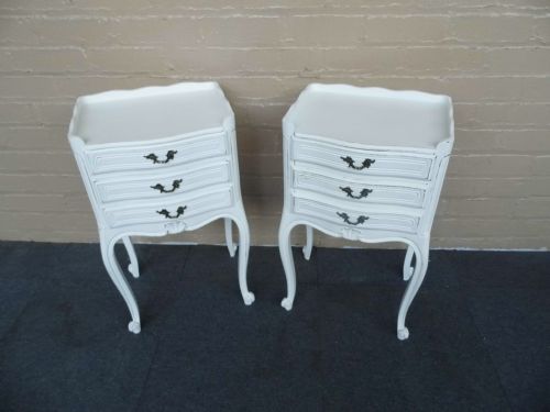 PAIR OF FRENCH PAINTED BEDSIDE CABINETS - ADDITIONAL PHOTO 4