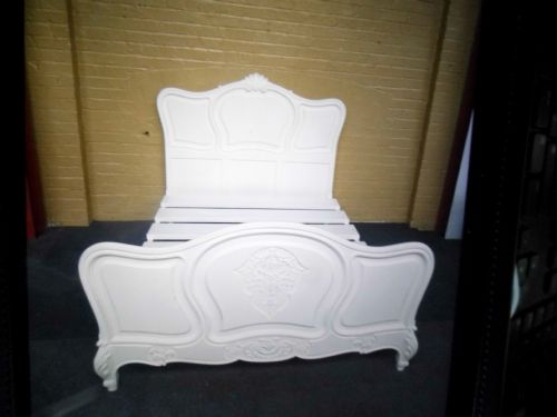 FRENCH KINGSIZE BED IN FARROW AND BALL PAINT - ADDITIONAL PHOTO 1