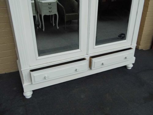 LARGE DOUBLE PAINTED FRENCH ARMOIRE - ADDITIONAL PHOTO 3