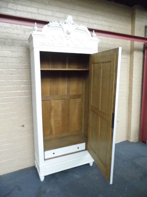 CARVED PAINTED FRENCH ARMOIRE - ADDITIONAL PHOTO 3
