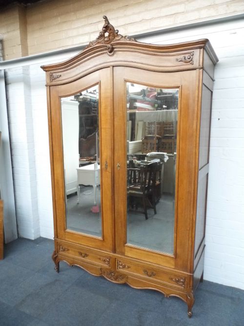 large oak french armoire - CATEGORY: ANTIQUE WARDROBES - DATED 1890