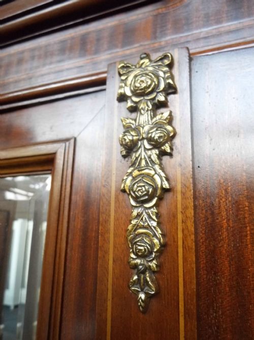 LARGE MAHOGANY FRENCH ARMOIRE - ADDITIONAL PHOTO 3