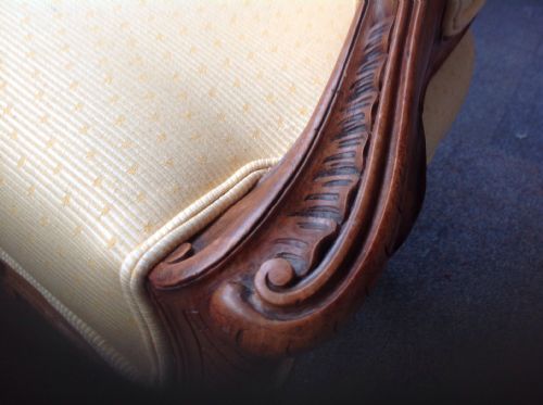 FRENCH WALNUT SOFA - ADDITIONAL PHOTO 10