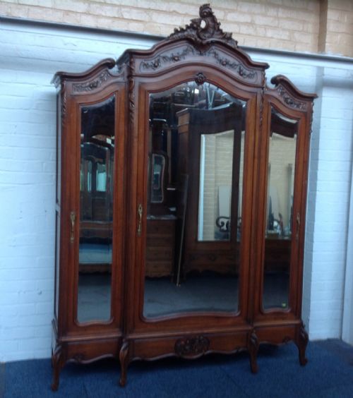 large french carved walnut armoire - CATEGORY: ANTIQUE WARDROBES - DATED 1880