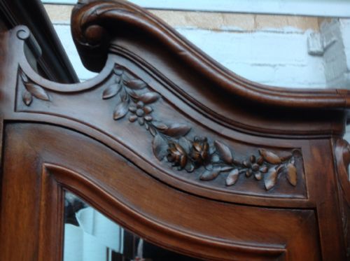 LARGE FRENCH CARVED WALNUT ARMOIRE - ADDITIONAL PHOTO 4