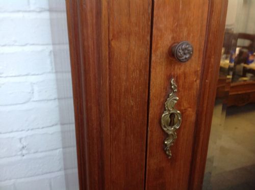 LARGE WALNUT FRENCH TRIPLE ARMOIRE - ADDITIONAL PHOTO 8