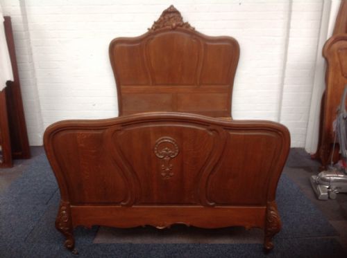 carved french oak double bed - CATEGORY: ANTIQUE BEDS - DATED 1900