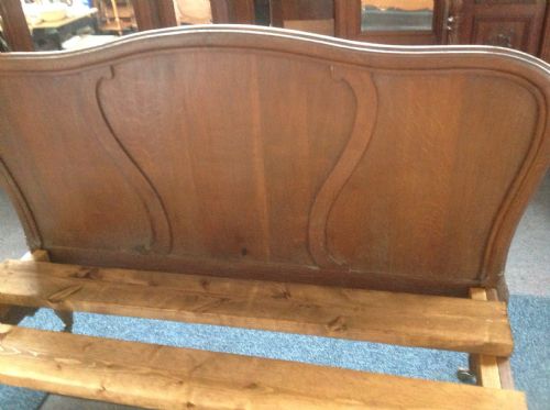 CARVED FRENCH OAK DOUBLE BED - ADDITIONAL PHOTO 6