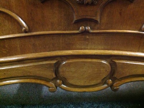 KINGSIZE OAK FRENCH CARVED BED - ADDITIONAL PHOTO 4