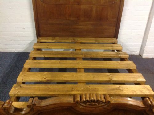 KINGSIZE OAK FRENCH CARVED BED - ADDITIONAL PHOTO 5