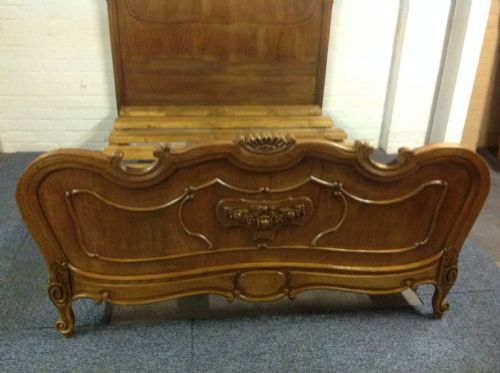 KINGSIZE OAK FRENCH CARVED BED - ADDITIONAL PHOTO 10