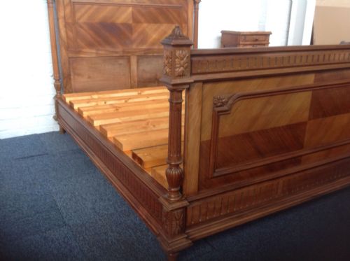 FRENCH WALNUT CARVED BED AND BEDSIDE CABINET - ADDITIONAL PHOTO 10