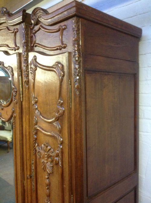 FRENCH OAK CARVED ARMOIRE - ADDITIONAL PHOTO 6
