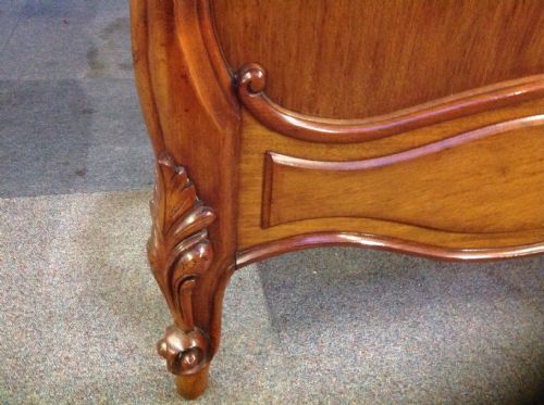 FRENCH MAHOGANY BED - ADDITIONAL PHOTO 1