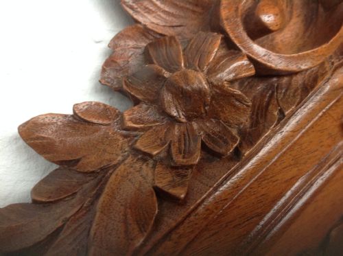 FRENCH WALNUT BED WITH SUPERB CARVING - ADDITIONAL PHOTO 4